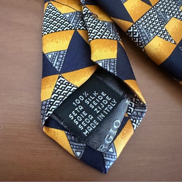 Giorgio Redaelli geometric print silk tie - Picture 2 of 5
